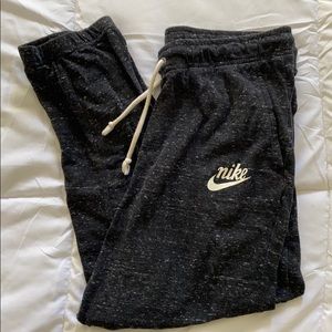 Heather Grey Nike Joggers!